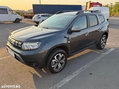 Culoaregri Utilizat 2023 Dacia Duster Journey SUV | 21.500 EUR (Puțin scump)