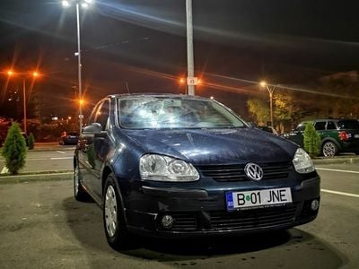 second-hand VW Golf V 