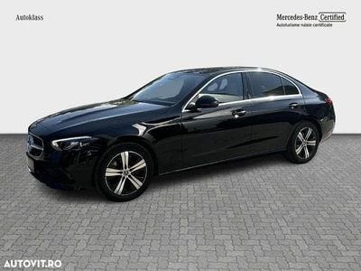 Second-hand Mercedes C180 170 CP (125 kW) 2023 Culoarenegru Berlinǎ
