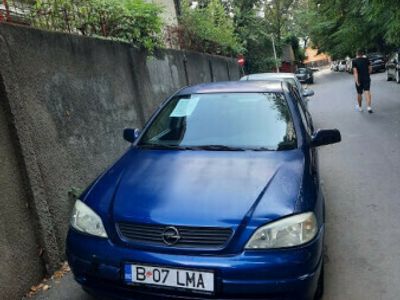 second-hand Opel Astra 1,7 - 2008, cu 93100 km, pachet drumuri grele