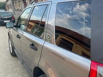 Land Rover Freelander 2