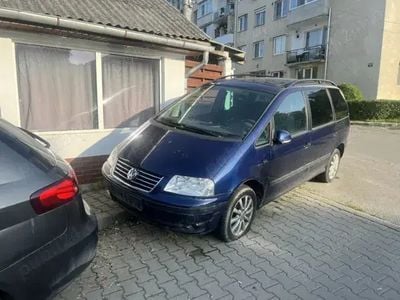 VW Sharan