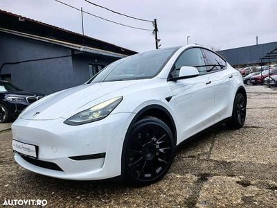 Culoarealb Utilizat 2022 Tesla Model Y SUV | 37.590 EUR (Preț OK)