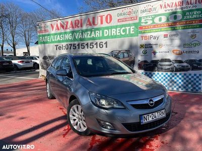 Second-hand Opel Astra Design Edition 160 CP (117 kW) 2011 Gri Break