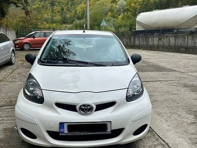 Culoarealb Utilizat 2011 Toyota Aygo Hatchback | 4.000 EUR