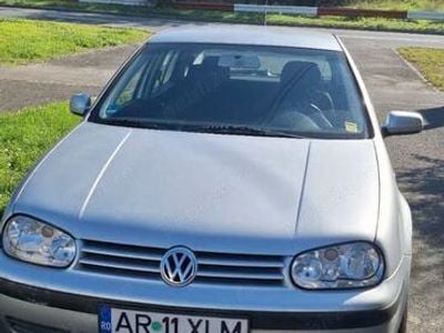 Gri Utilizat 2002 VW Golf IV Berlinǎ | 2.150 EUR (Scump)