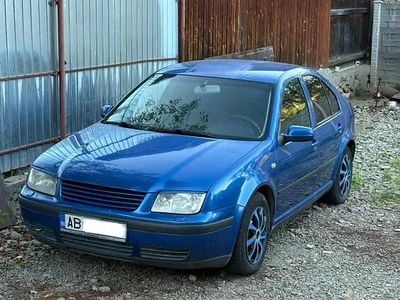 Second-hand 2002 VW Bora Berlinǎ | 1.000 EUR