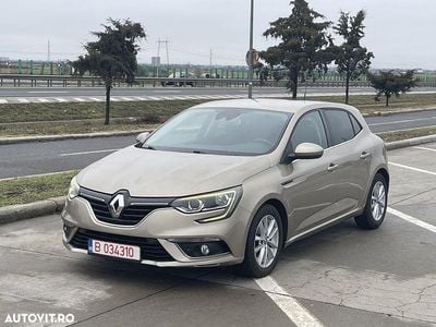 Culoarebej Second-hand 2016 Renault Mégane IV Experience Hatchback | 7.600 EUR (Preț OK)