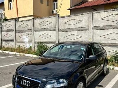 Negru Second-hand 2012 Audi A3 Sport Hatchback | 4.200 EUR (Super Preț)