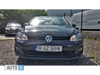 Gri Utilizat 2015 VW Golf VII Hatchback | 3.029 EUR
