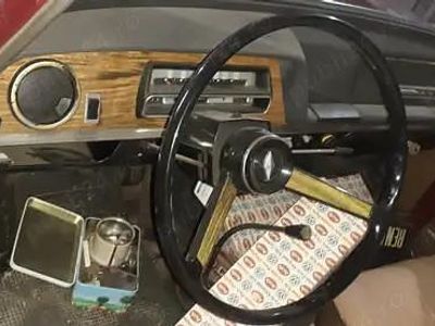 Utilizat 1968 Renault R8 Berlinǎ | 2.650 EUR