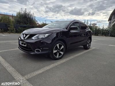 Culoarealte culori Utilizat 2015 Nissan Qashqai 360º SUV | 11.500 EUR (Scump)