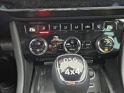 Second-hand Skoda Superb 190 CP (139 kW) 2019 Gri Break