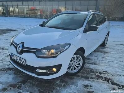 Alb Utilizat 2016 Renault Mégane GrandTour LIMITED Break | 5.999 EUR (Preț bun)