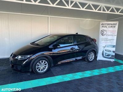 Culoarenegru Utilizat 2016 Honda Civic Hatchback | 8.750 EUR (Preț OK)