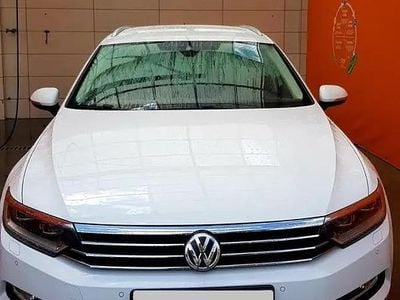 Utilizat 2018 VW Passat Highline Break | 13.500 EUR (Puțin scump)