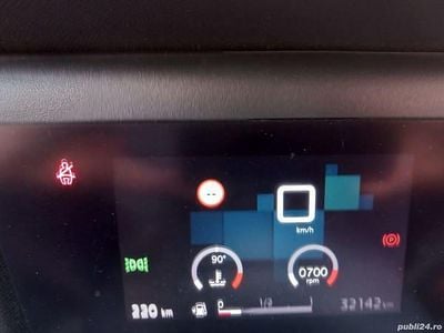 Gri Utilizat 2022 Citroën C4 Hatchback | 15.300 EUR (Puțin scump)