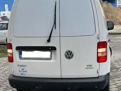 Second-hand VW Caddy 105 CP (77 kW) 2011 Alb Monovolum
