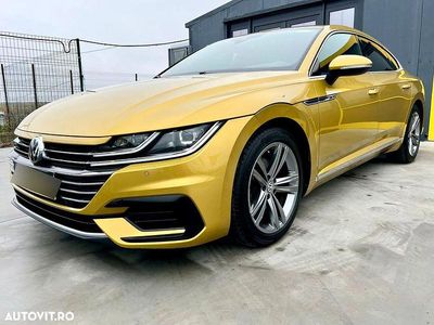 Second-hand VW Arteon R-line 190 CP (139 kW) 2017 Culoaregalbeuriu Berlinǎ
