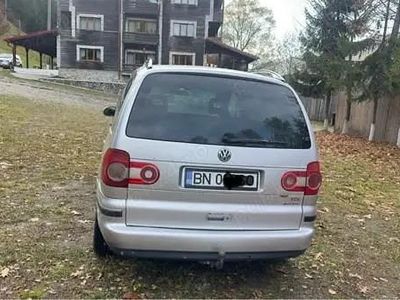 Second-hand VW Sharan 85 CP (62 kW) 2005 Gri Monovolum