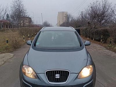 Culoaregri Utilizat 2013 Seat Altea XL Monovolum | 5.300 EUR (Puțin scump)