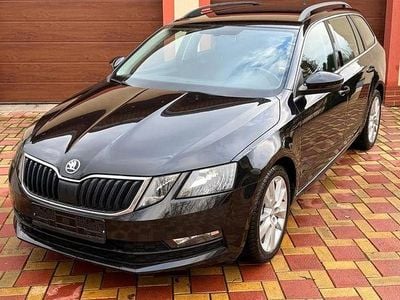 Second-hand Skoda Octavia 149 CP (109 kW) 2019 Culoarenegru Hatchback