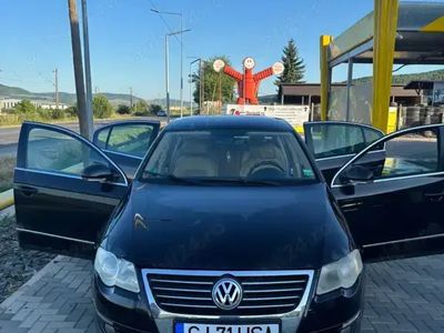 Negru Utilizat 2007 VW Passat Berlinǎ | 3.099 EUR (Preț OK)