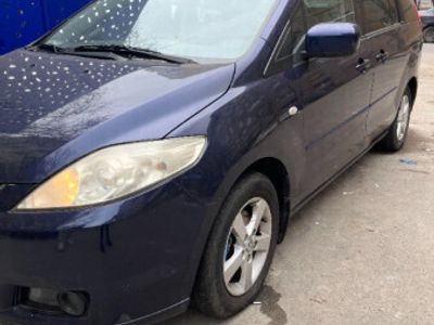 Mazda 5