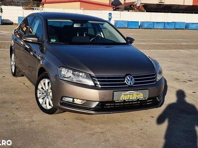 Culoaremaro Utilizat 2012 VW Passat Comfortline Berlinǎ | 7.300 EUR (Preț OK)