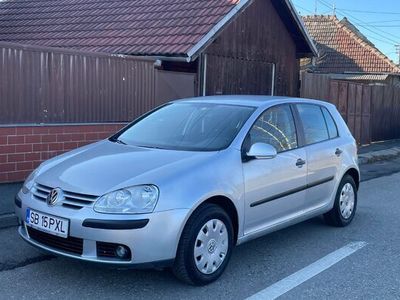 second-hand VW Golf V 