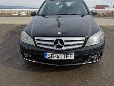 Second-hand Mercedes C220 170 CP (125 kW) 2009 Culoarenegru Break