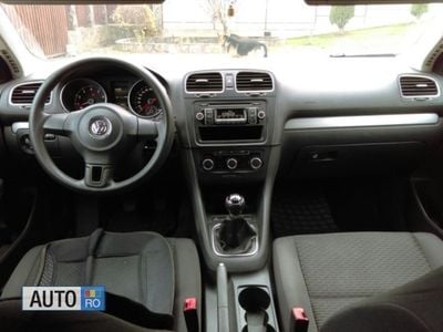 Alb Utilizat 2012 VW Golf VII Break | 6.550 EUR (Puțin scump)