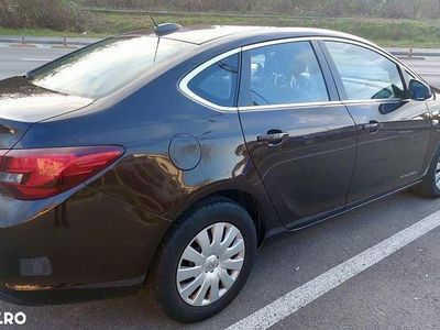 Culoaremaro Utilizat 2017 Opel Astra Enjoy Berlinǎ | 8.500 EUR (Puțin scump)