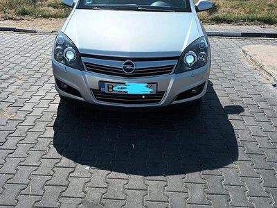 Culoareargint Utilizat 2008 Opel Astra Cosmo Break | 2.300 EUR