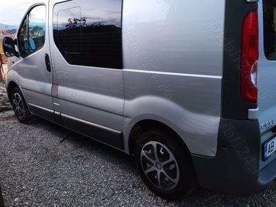 Utilizat 2007 Opel Vivaro Monovolum | 9.000 EUR (Scump)