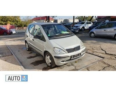 Second-hand Mercedes A160 102 CP (75 kW) 2002 Argintiu Hatchback