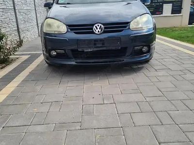 VW Golf V