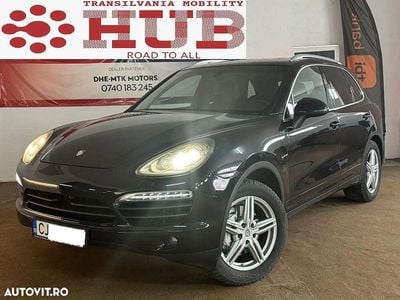 Second-hand Porsche Cayenne 333 CP (244 kW) 2010 Culoarenegru SUV