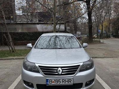 Culoaregri Utilizat 2011 Renault Latitude Berlinǎ | 3.990 EUR