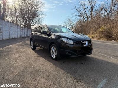 Nissan Qashqai +2