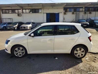 Utilizat 2015 Skoda Fabia Hatchback | 7.000 EUR