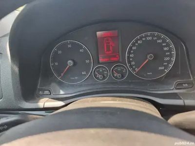 VW Golf V