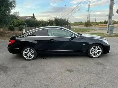 Negru Utilizat 2009 Mercedes E250 Coupe | 7.449 EUR (Preț OK)