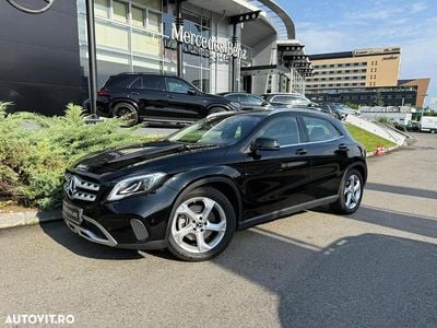 Mercedes GLA220