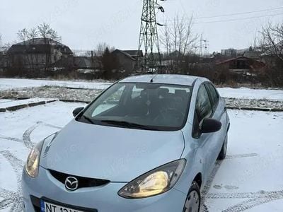 Second-hand Mazda 2 75 CP (55 kW) 2009 Albastru Hatchback