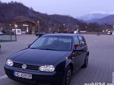 second-hand VW Golf IV 2003 1.6 special