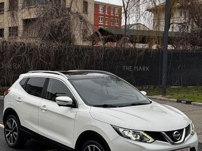Culoarealb Second-hand 2016 Nissan Qashqai Tekna SUV | 12.290 EUR (Preț OK)
