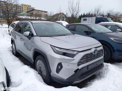 Culoareargint Nouă 2025 Toyota RAV4 Luxury SUV | 47.700 EUR (Scump)