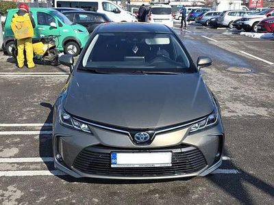 Second-hand Toyota Corolla Plus 122 CP (89 kW) 2021 Culoareverde Berlinǎ