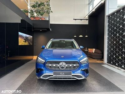 Mercedes GLA220